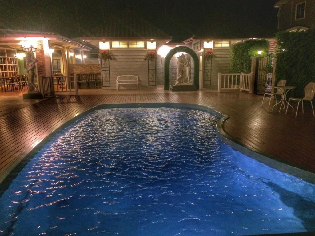 ลา ปลาซ Bed & Breakfast เลย ภายนอก รูปภาพ