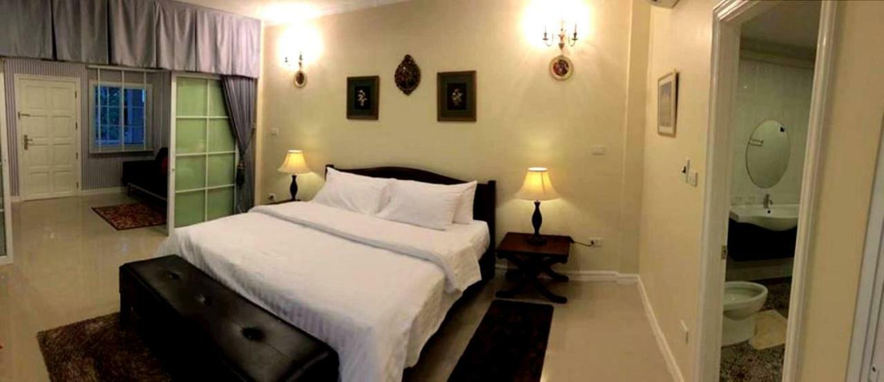 ลา ปลาซ Bed & Breakfast เลย ภายนอก รูปภาพ